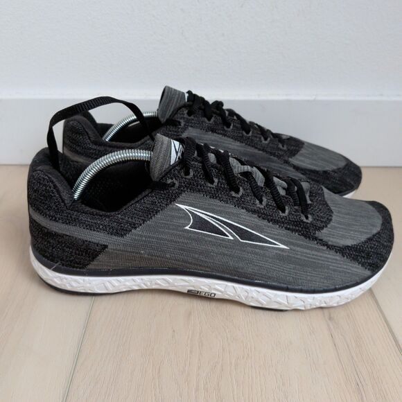 Altra Escalante Running Shoes Sneakers Mens Size 12 Gray Black White AFM1733G-3 - Picture 2 of 9